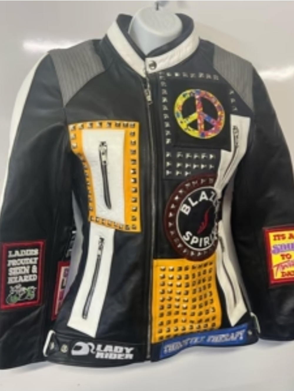 Blazen Spirit Rebel Roads Cowhide Jacket CE2 Armor Guards Womens Med